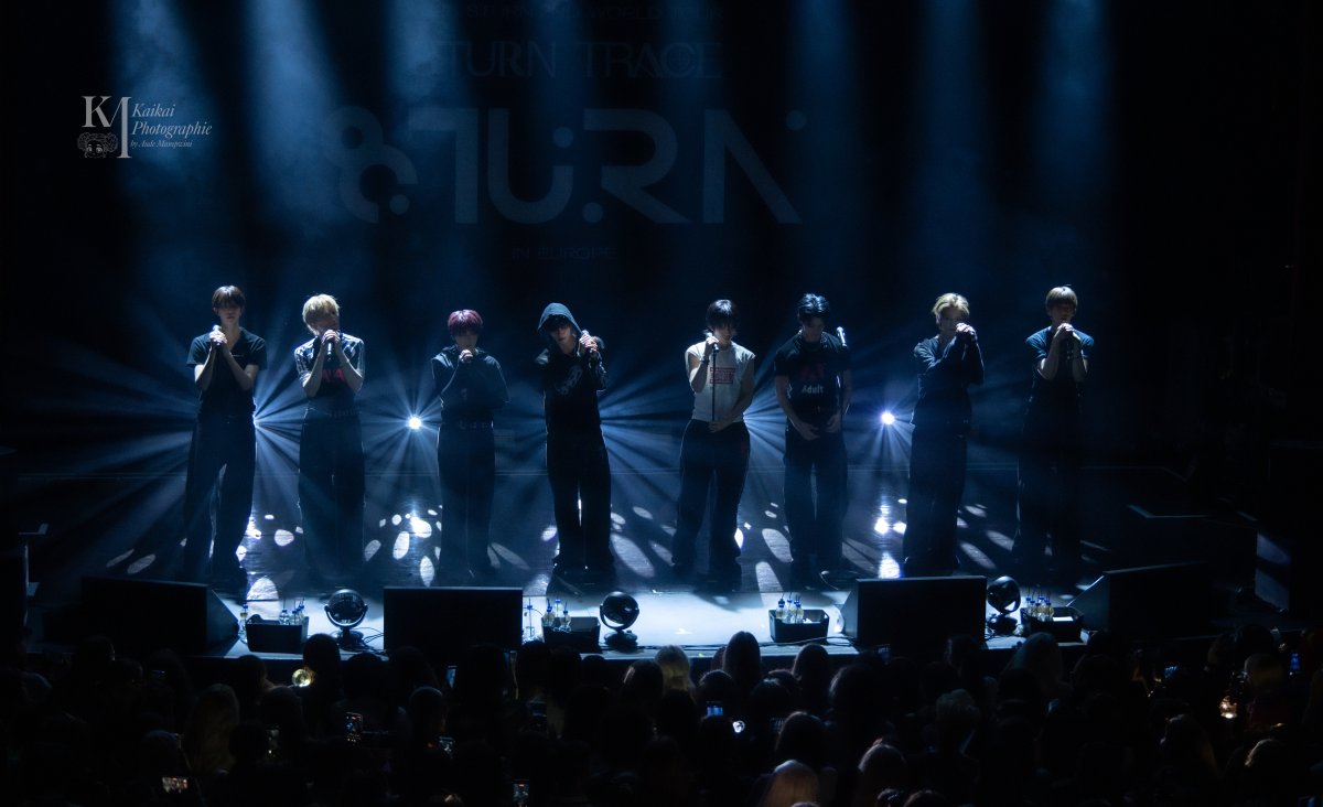  8TURN turns Paris upside down at La Cigale 